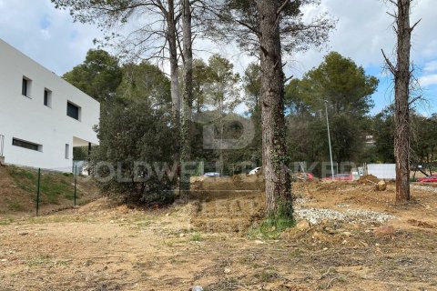 1314 sq.m. land plot for sale in Cerdanyola Del Valles, Barcelona, Catalonia, Spain № 7972 - photo 7