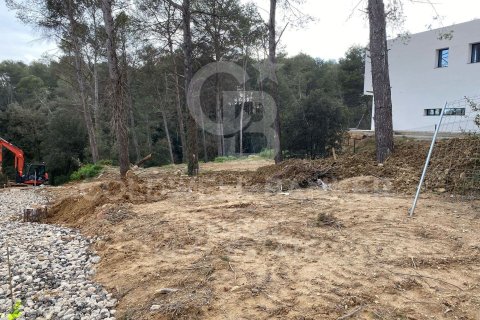 1314 sq.m. land plot for sale in Cerdanyola Del Valles, Barcelona, Catalonia, Spain № 7972 - photo 6