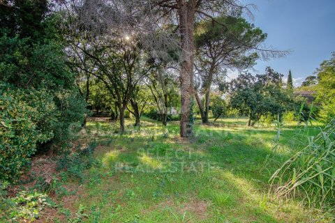 Parcela de 1400 m² en venta en Cerdanyola del Vallès, Barcelona, Cataluña, Spain № 7973 - foto 4