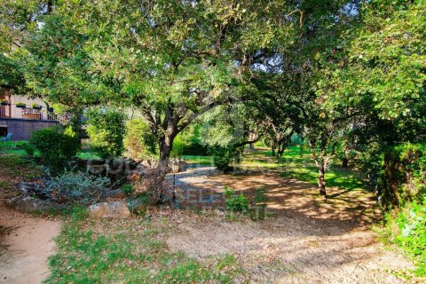 Parcela de 1400 m² en venta en Cerdanyola del Vallès, Barcelona, Cataluña, Spain № 7973 - foto 2