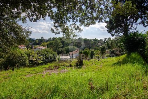 Parcela de 1001 m² en venta en Cerdanyola del Vallès, Barcelona, Cataluña, Spain № 7976 - foto 3