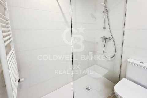 Dúplex de 4 dormitorios en venta en L'Escala, Gerona, Cataluña, Spain № 5569 - foto 12