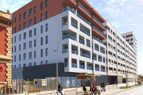 2 bedrooms apartment for sale in Sagrera Privilege Barcelona, Catalonia, Spain № 3005 - photo 3