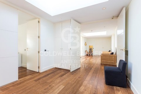 7 bedrooms house for sale in Barcelona, Catalonia, Spain № 6080 - photo 25