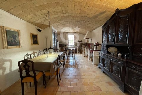 Сasa de 18 dormitorios en venta en Vilanova i la Geltrú, Barcelona, Cataluña, Spain № 6078 - foto 19