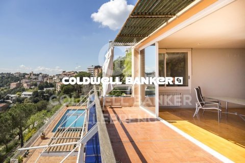Сasa de 8 dormitorios en venta en Barcelona, Cataluña, Spain № 6084