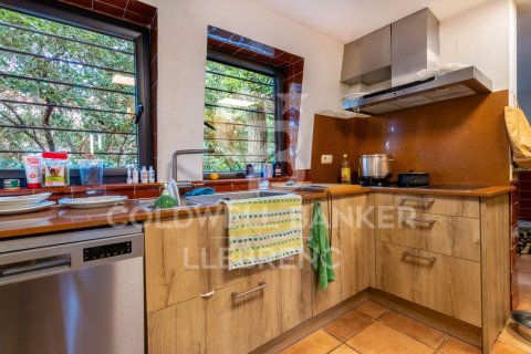 Сasa de 6 dormitorios en venta en Barcelona, Cataluña, Spain № 6083 - foto 20