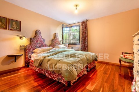 Сasa de 6 dormitorios en venta en Barcelona, Cataluña, Spain № 6083 - foto 29