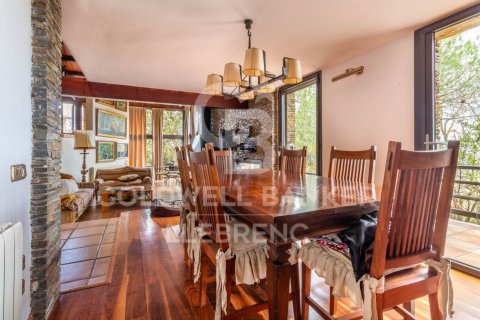 Сasa de 6 dormitorios en venta en Barcelona, Cataluña, Spain № 6083 - foto 16