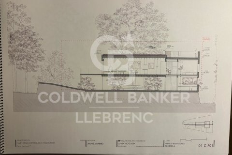 Parcela de 600 m² en venta en Barcelona, Cataluña, Spain № 6079 - foto 13