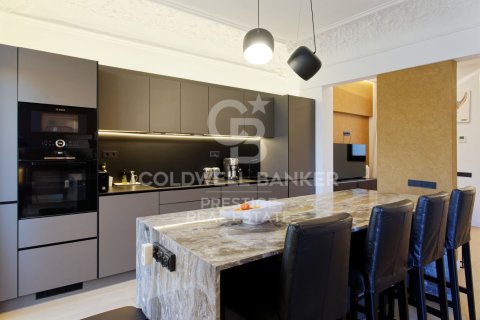 Купить квартиру в Барселона, Испания с 4 спальни, 134м², № 5398 - фото 10