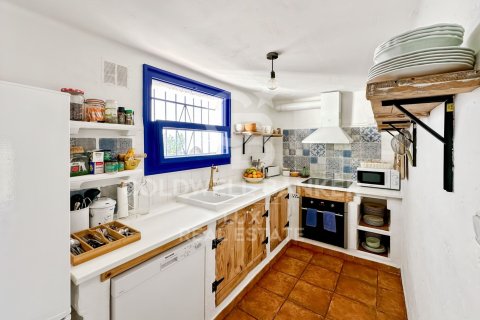 Сasa de 2 dormitorios en venta en L'Escala, Gerona, Cataluña, Spain № 5394 - foto 9