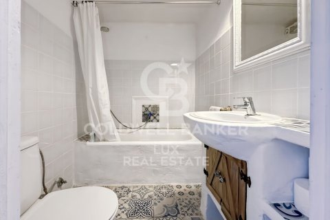 Сasa de 2 dormitorios en venta en L'Escala, Gerona, Cataluña, Spain № 5394 - foto 13