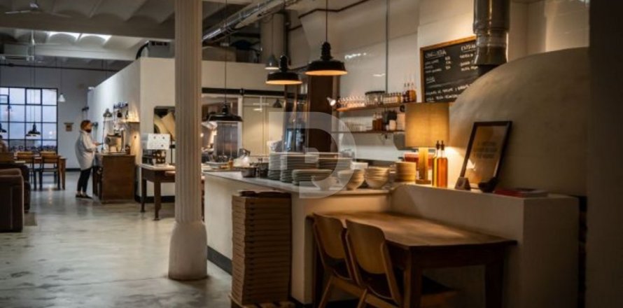 482 sq.m. cafe / restaurant for sale in L'Eixample, Barcelona, Catalonia, Spain № 5204