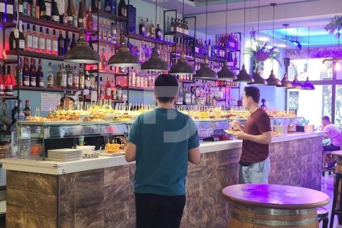Cafetería / restaurante de 64 m² en venta en Sants-Montjuïc, Barcelona, Cataluña, Spain № 5209 - foto 4