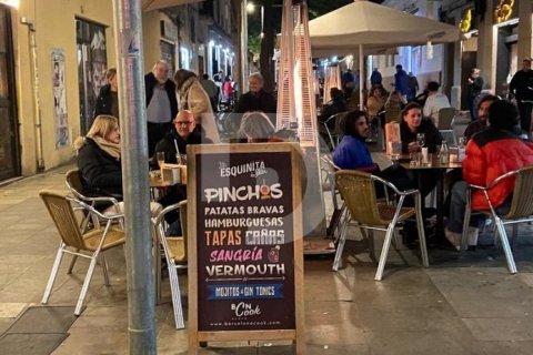 Cafetería / restaurante de 64 m² en venta en Sants-Montjuïc, Barcelona, Cataluña, Spain № 5209 - foto 8