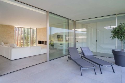 Сasa de 4 dormitorios en venta en Cataluña, Spain № 6251 - foto 19