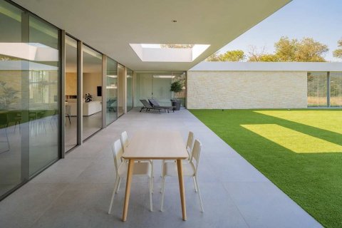 Сasa de 4 dormitorios en venta en Cataluña, Spain № 6251 - foto 27