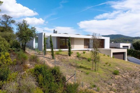 Сasa de 4 dormitorios en venta en Cataluña, Spain № 6251 - foto 3