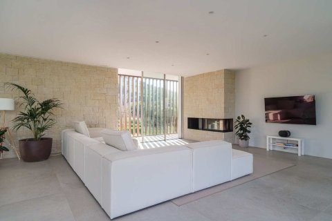 Сasa de 4 dormitorios en venta en Cataluña, Spain № 6251 - foto 17