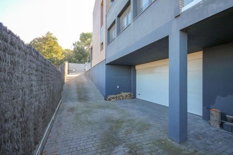 Сasa de 4 dormitorios en venta en Cataluña, Spain № 6252 - foto 15