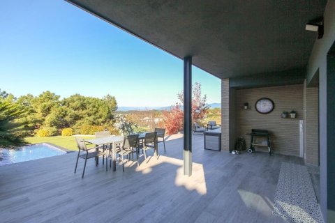 Сasa de 4 dormitorios en venta en Cataluña, Spain № 6252 - foto 7