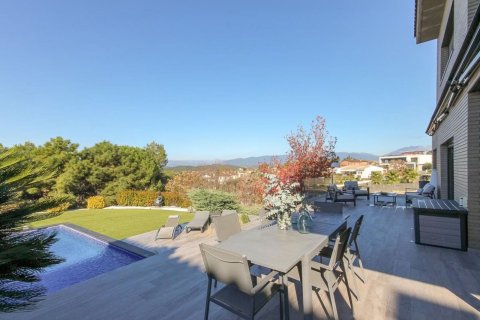 Сasa de 4 dormitorios en venta en Cataluña, Spain № 6252 - foto 8