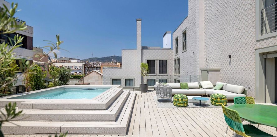 Apartamento de 3 dormitorios en venta en Barcelona, Cataluña, Spain № 6776