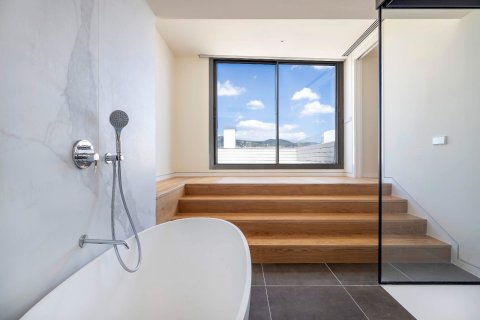Apartamento de 3 dormitorios en venta en Barcelona, Cataluña, Spain № 6780 - foto 19