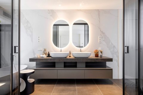 Apartamento de 3 dormitorios en venta en Barcelona, Cataluña, Spain № 6777 - foto 10