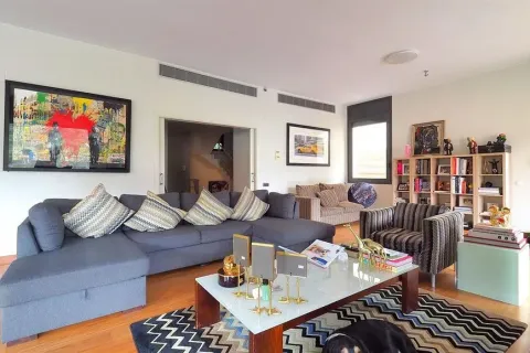 Сasa de 7 dormitorios en venta en Barcelona, Cataluña, Spain № 1726 - foto 11