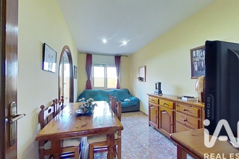 Сasa de 4 dormitorios en venta en Cubelles, Barcelona, Cataluña, Spain № 4712 - foto 7