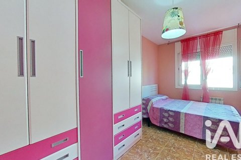 Сasa de 4 dormitorios en venta en Cubelles, Barcelona, Cataluña, Spain № 4712 - foto 23