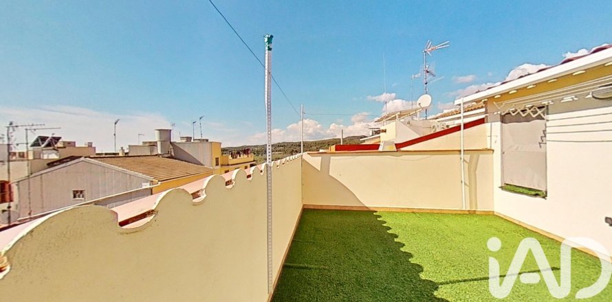 Сasa de 4 dormitorios en venta en Cubelles, Barcelona, Cataluña, Spain № 4712