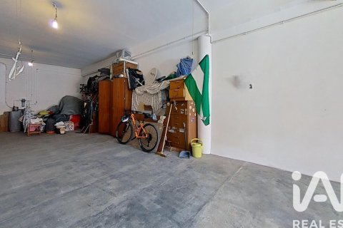 Сasa de 4 dormitorios en venta en Cubelles, Barcelona, Cataluña, Spain № 4712 - foto 29