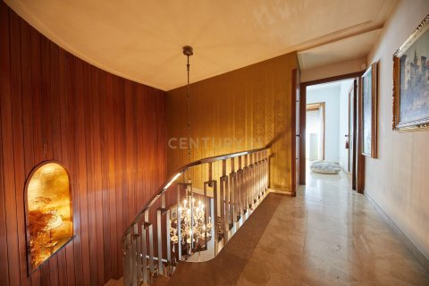 5 bedrooms house for sale in Vilanova i la Geltru, Barcelona, Catalonia, Spain № 6999 - photo 18