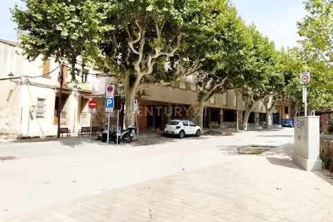 Propiedad comercial de 616 m² en venta en Arenys de Munt, Barcelona, Cataluña, Spain № 7005 - foto 13