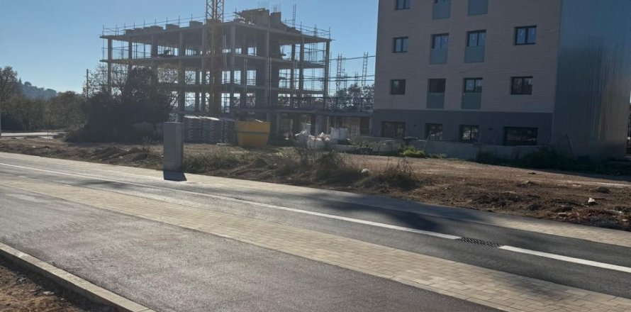 Земельный участок 494м² в Лес-Франкес-дель-Вальесе, Барселона, Каталония, Испания № 7338