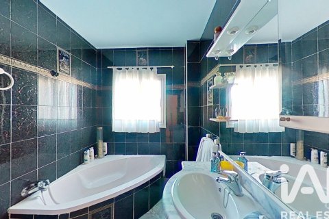 Купить дом в Рокетес, Испания с 4 спальни, 403м², № 7336 - фото 22