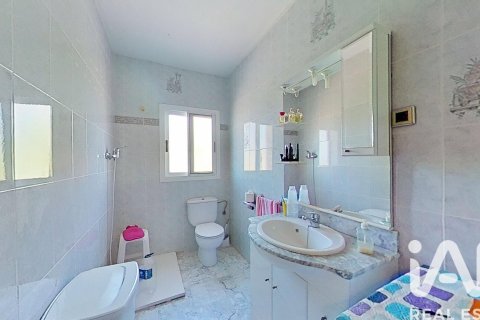 Купить дом в Рокетес, Испания с 4 спальни, 403м², № 7336 - фото 16