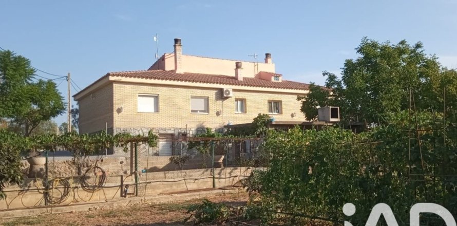 Дом с 4 спальнями в Рокетесе, Таррагона, Каталония, Испания № 7336