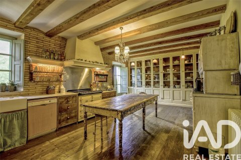 Сasa de 9 dormitorios en venta en Vilademuls, Gerona, Cataluña, Spain № 7341 - foto 27