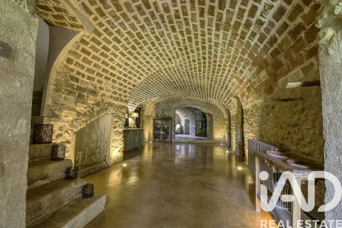 Сasa de 9 dormitorios en venta en Vilademuls, Gerona, Cataluña, Spain № 7341 - foto 11