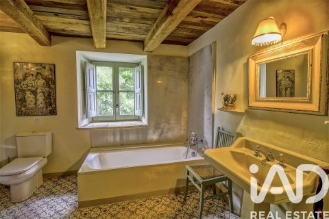 Сasa de 9 dormitorios en venta en Vilademuls, Gerona, Cataluña, Spain № 7341 - foto 4