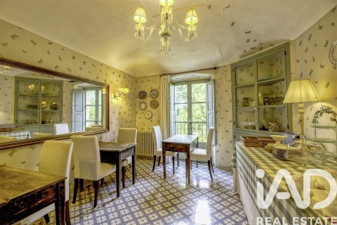 Сasa de 9 dormitorios en venta en Vilademuls, Gerona, Cataluña, Spain № 7341 - foto 15