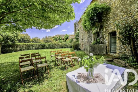Сasa de 9 dormitorios en venta en Vilademuls, Gerona, Cataluña, Spain № 7341 - foto 6
