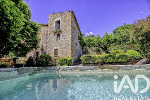 Сasa de 9 dormitorios en venta en Vilademuls, Gerona, Cataluña, Spain № 7341 - foto 13