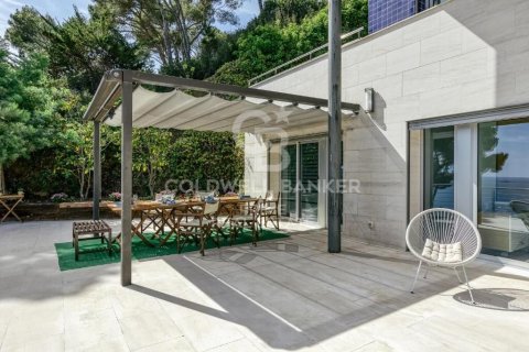 Купить дом в Палафружель, Испания с 5 спален, 375м², № 5856 - фото 9