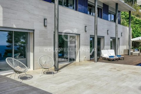Купить дом в Палафружель, Испания с 5 спален, 375м², № 5856 - фото 6
