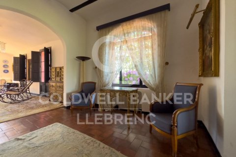 Сasa de 8 dormitorios en venta en Barcelona, Cataluña, Spain № 5860 - foto 19